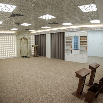 نمازخانه سپهر در طبقه سوم